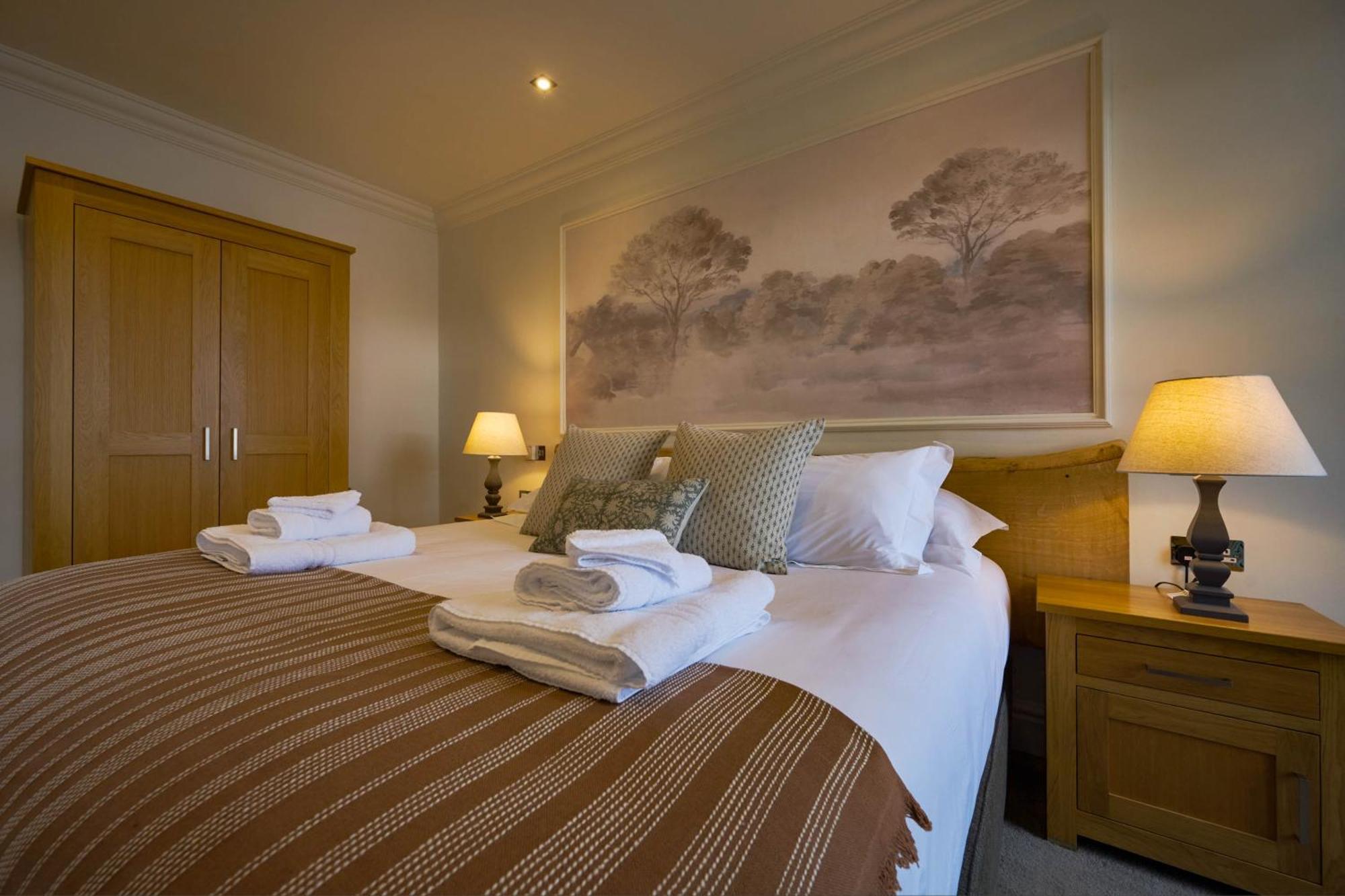 Wilding Hotel Brough  Экстерьер фото